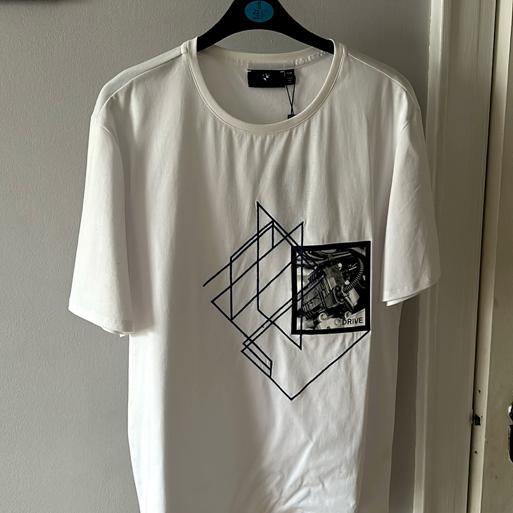 B.M.W  T shirt